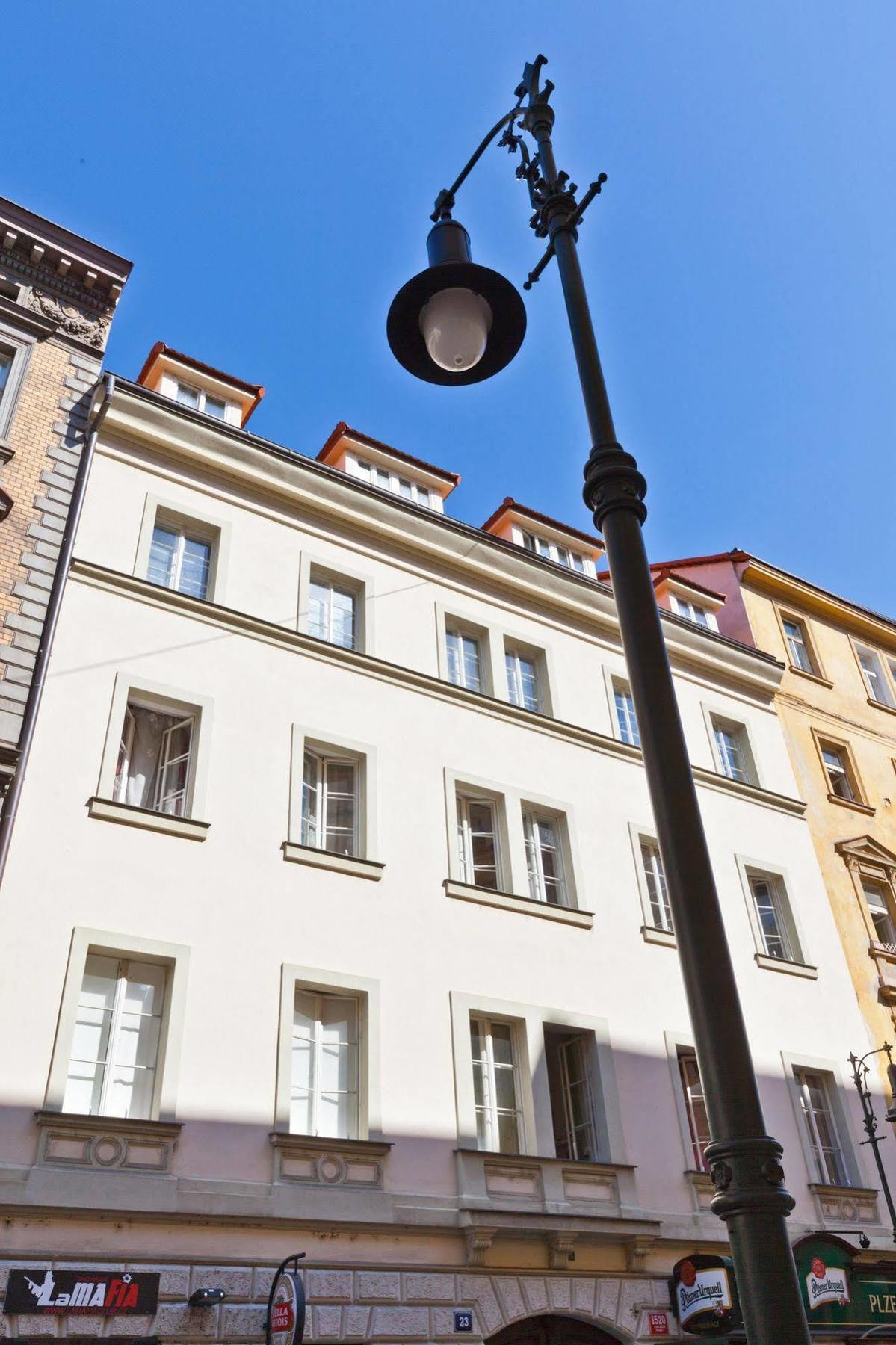 Lovely Prague Apartments - Truhlarska Exterior photo